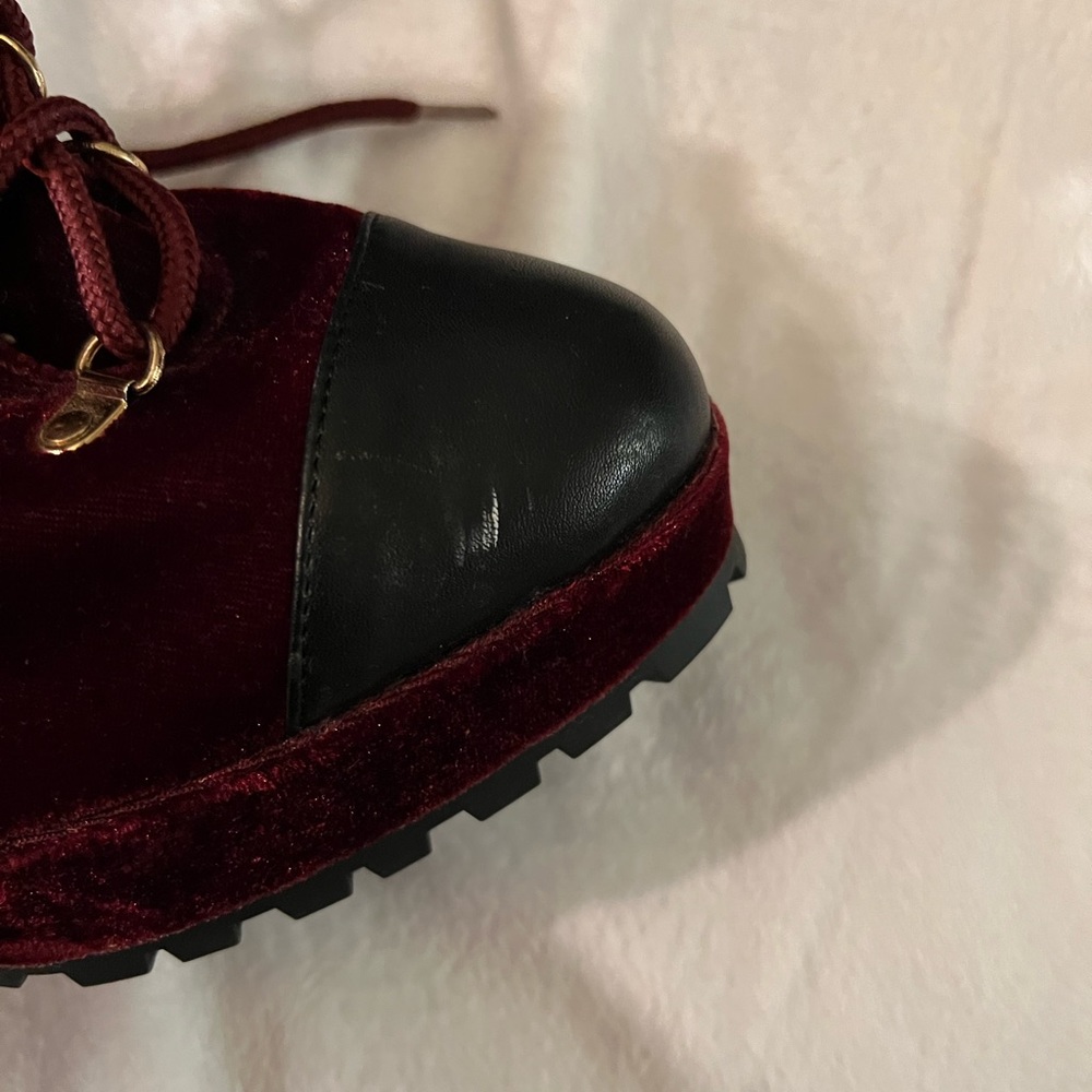 Woman shoe boots - Picture 4 of 4